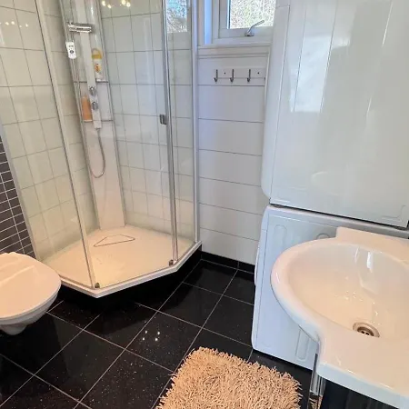 Litla Hyttå, Bømlo Feriehus