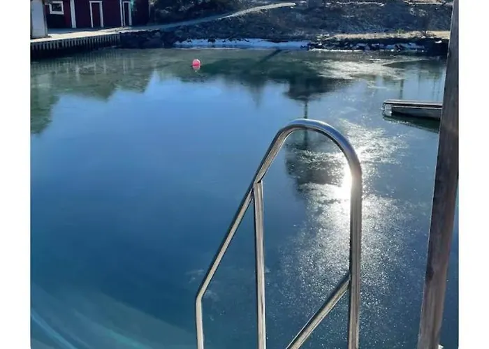 Дом отдыха Litla Hytta, Bomlo Mosterhamn